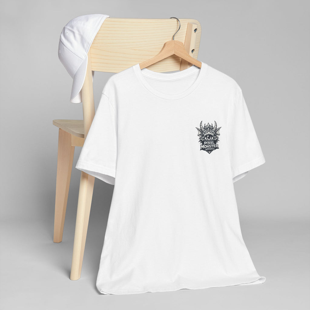 Savage Wolf Graphic T-Shirt — Fierce Retro Beast Design